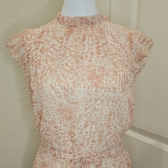 Oasis Peach, Cream Patterned Flutter Sleeve Pleated Skirt Midi Dress Sz 12 - Picture 2 of 9